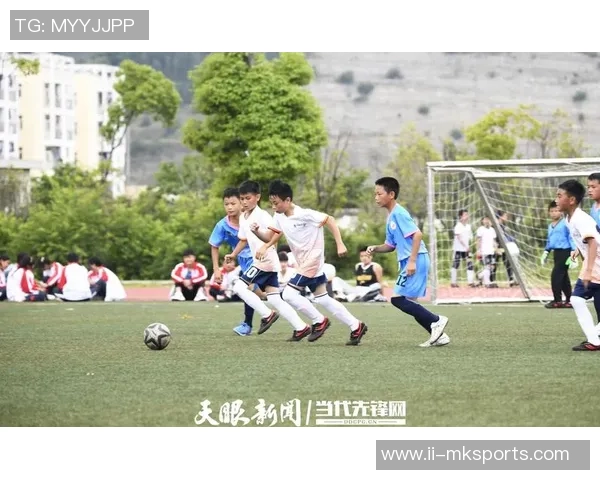 大学足球赛策划书:激发校园活力与团队精神的盛大赛事方案